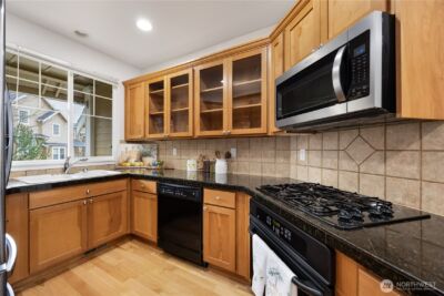 1947 NE Killian Lane , Issaquah, WA 98029 - Photo 11