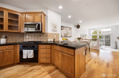 1947 NE Killian Lane , Issaquah, WA 98029 - Photo 12