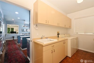 8508 54TH Avenue NE, Seattle, WA 98115 - Photo 15