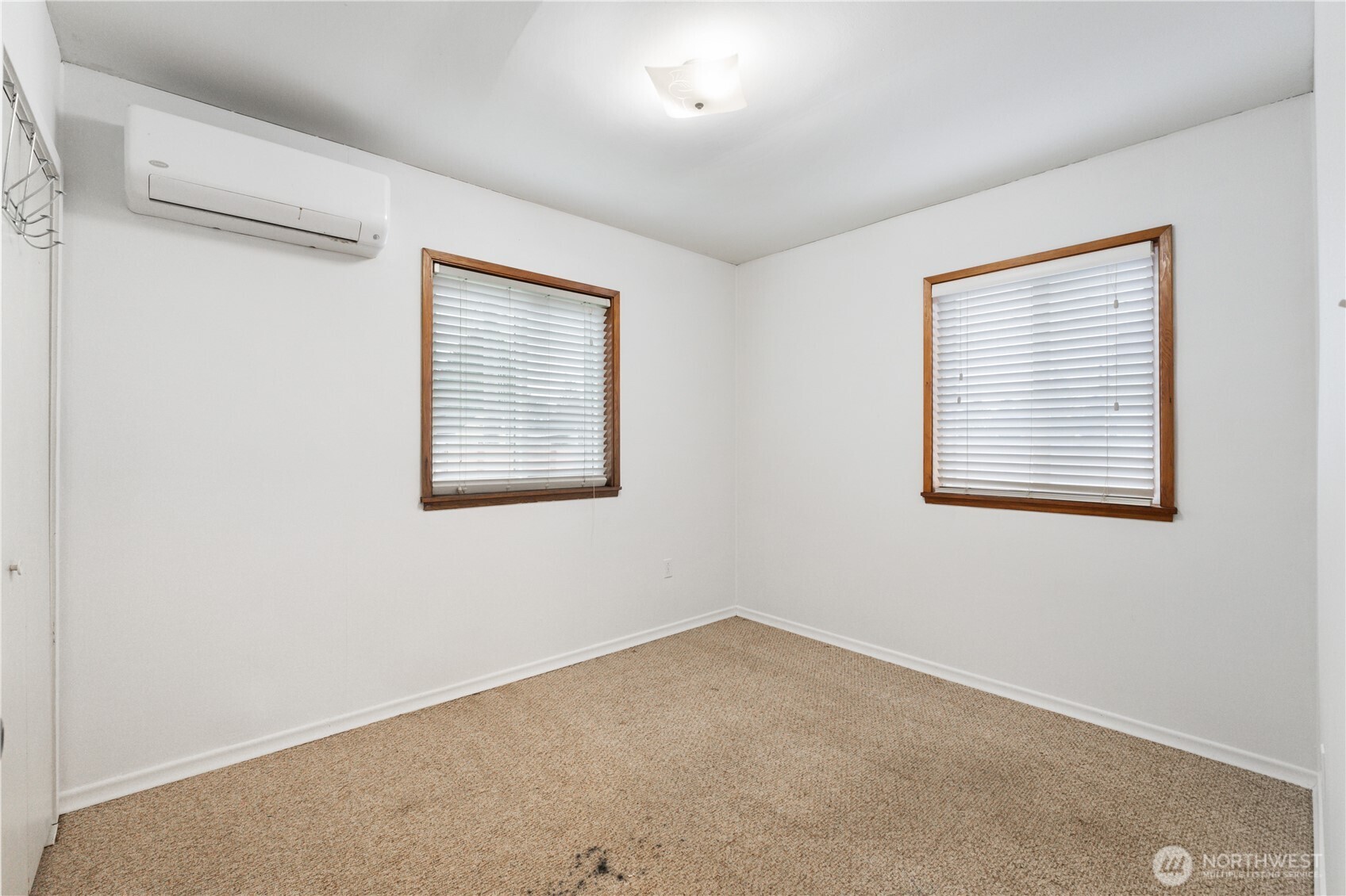 6511 S Bell , Tacoma, WA 98408