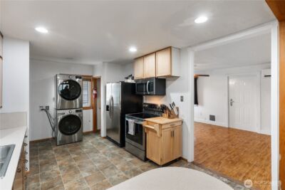 6511 S Bell , Tacoma, WA 98408 - Photo 8