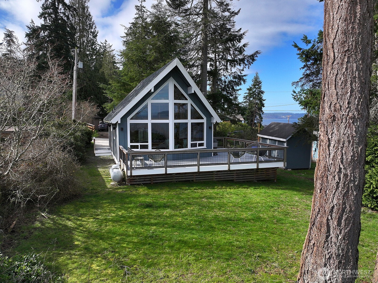 2282 Whidbey Shores Road , Langley, WA 98260
