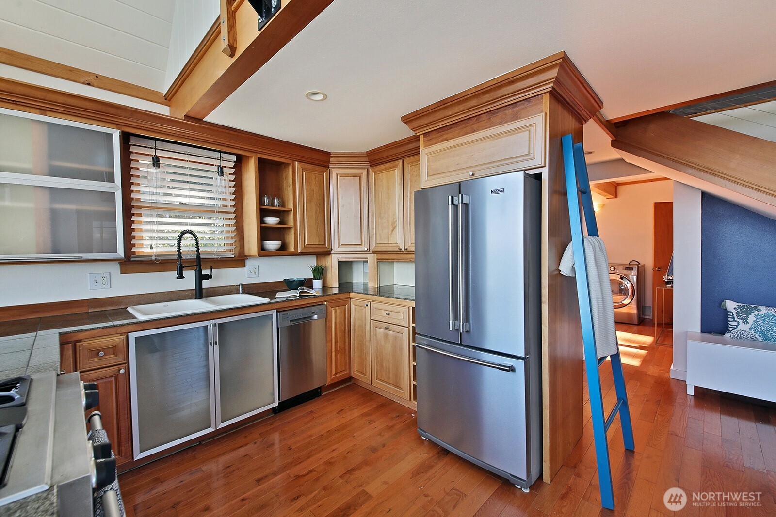 2282 Whidbey Shores Road , Langley, WA 98260