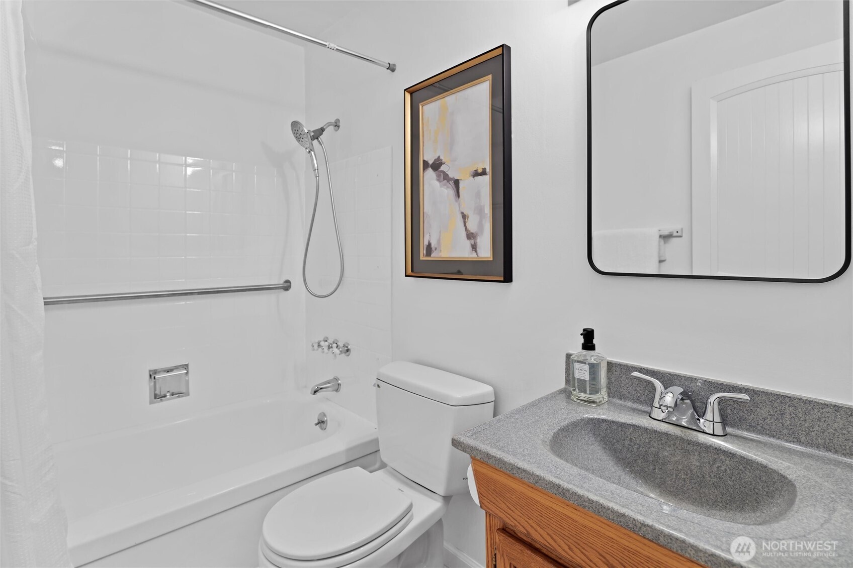 12121 NE 66th Street , Kirkland, WA 98033