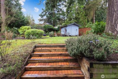 12121 NE 66th Street , Kirkland, WA 98033 - Photo 31