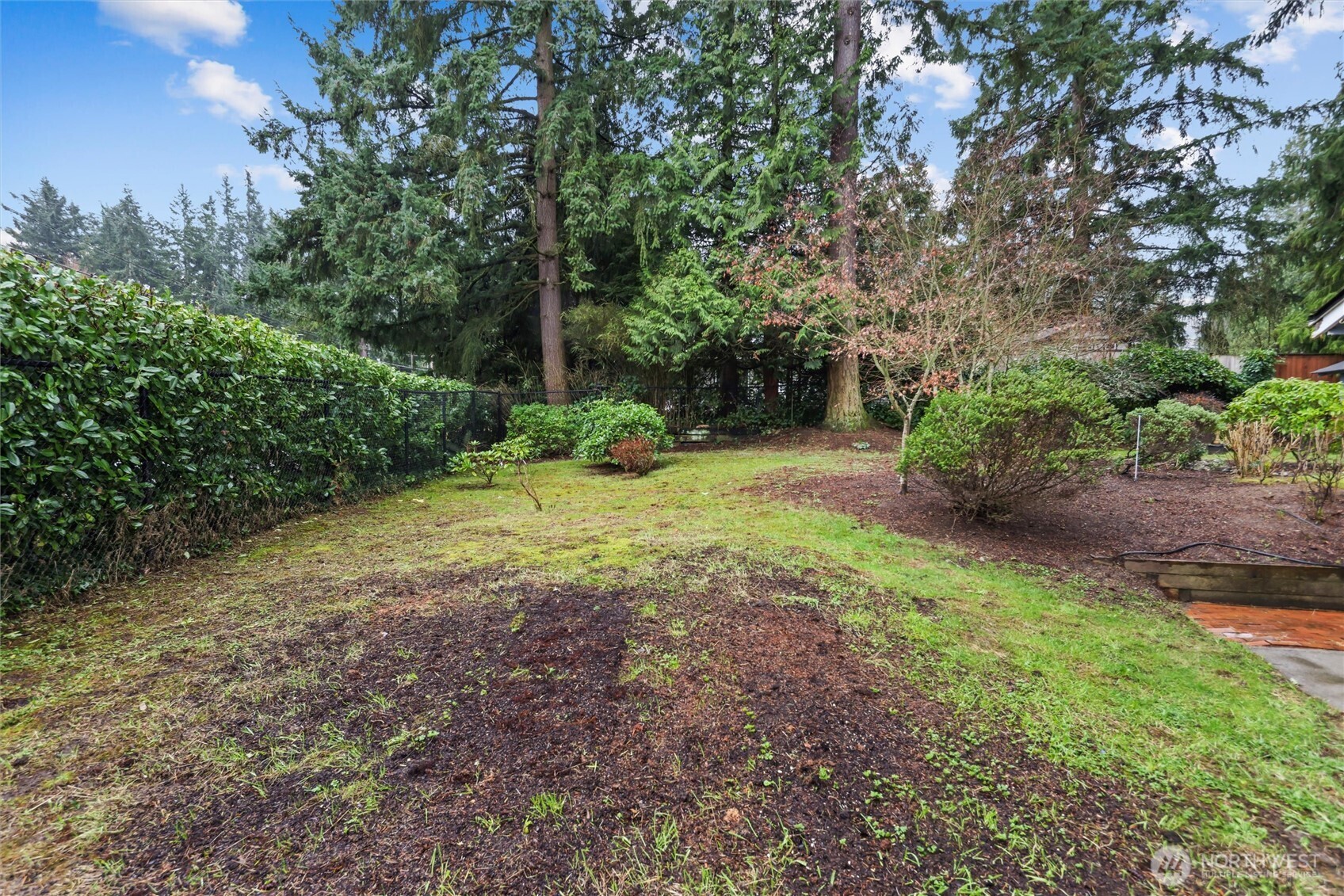12121 NE 66th Street , Kirkland, WA 98033