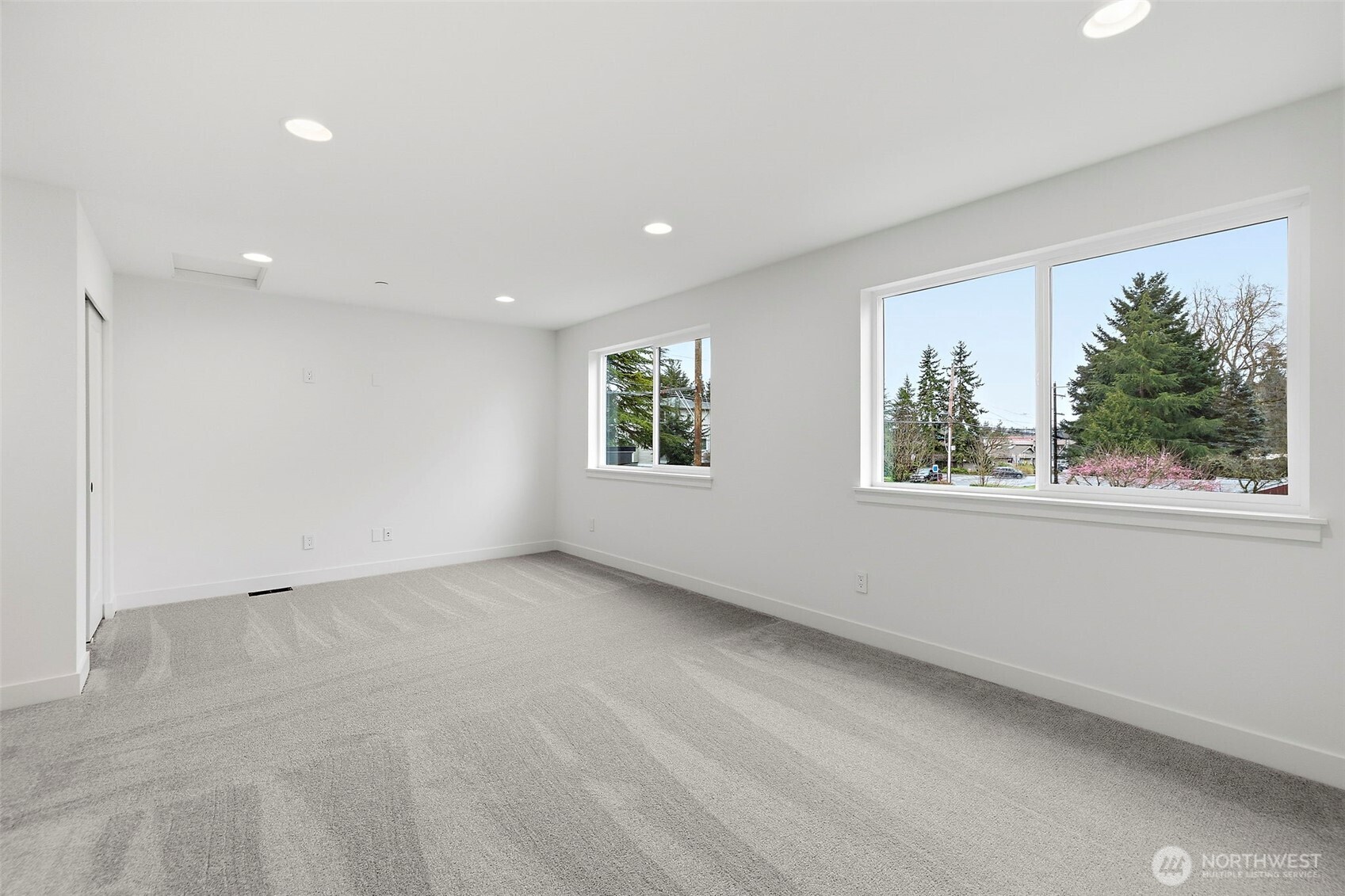 23706 84th Avenue W, Edmonds, WA 98026