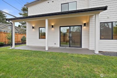 23706 84th Avenue W, Edmonds, WA 98026 - Photo 39