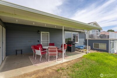 634 N Crestview Drive , Moses Lake, WA 98837 - Photo 11