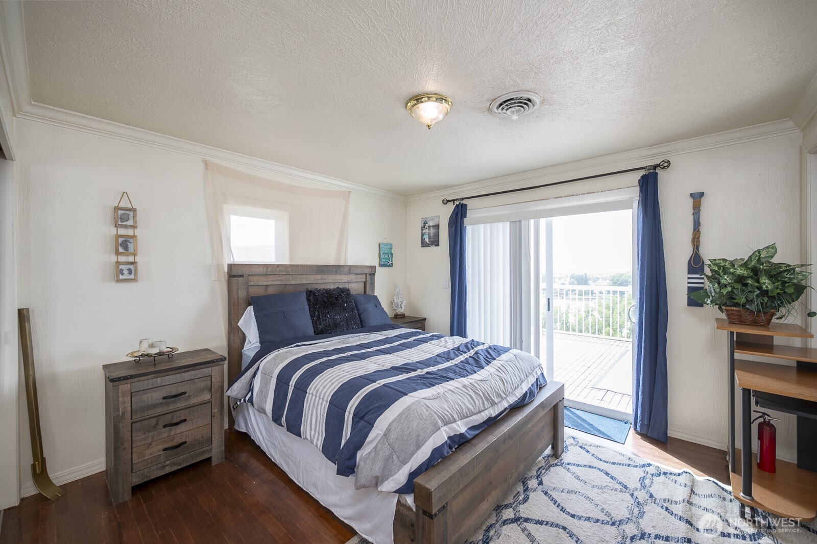 634 N Crestview Drive , Moses Lake, WA 98837