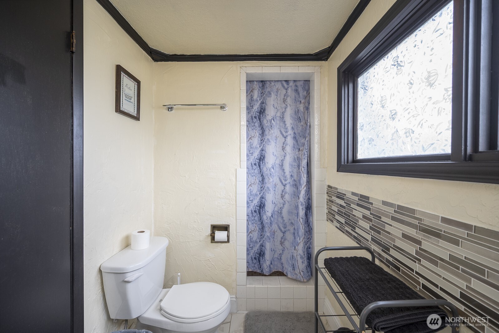 634 N Crestview Drive , Moses Lake, WA 98837