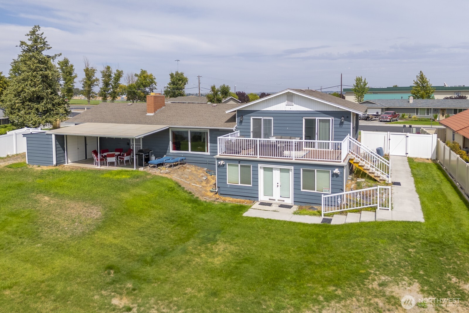 634 N Crestview Drive , Moses Lake, WA 98837