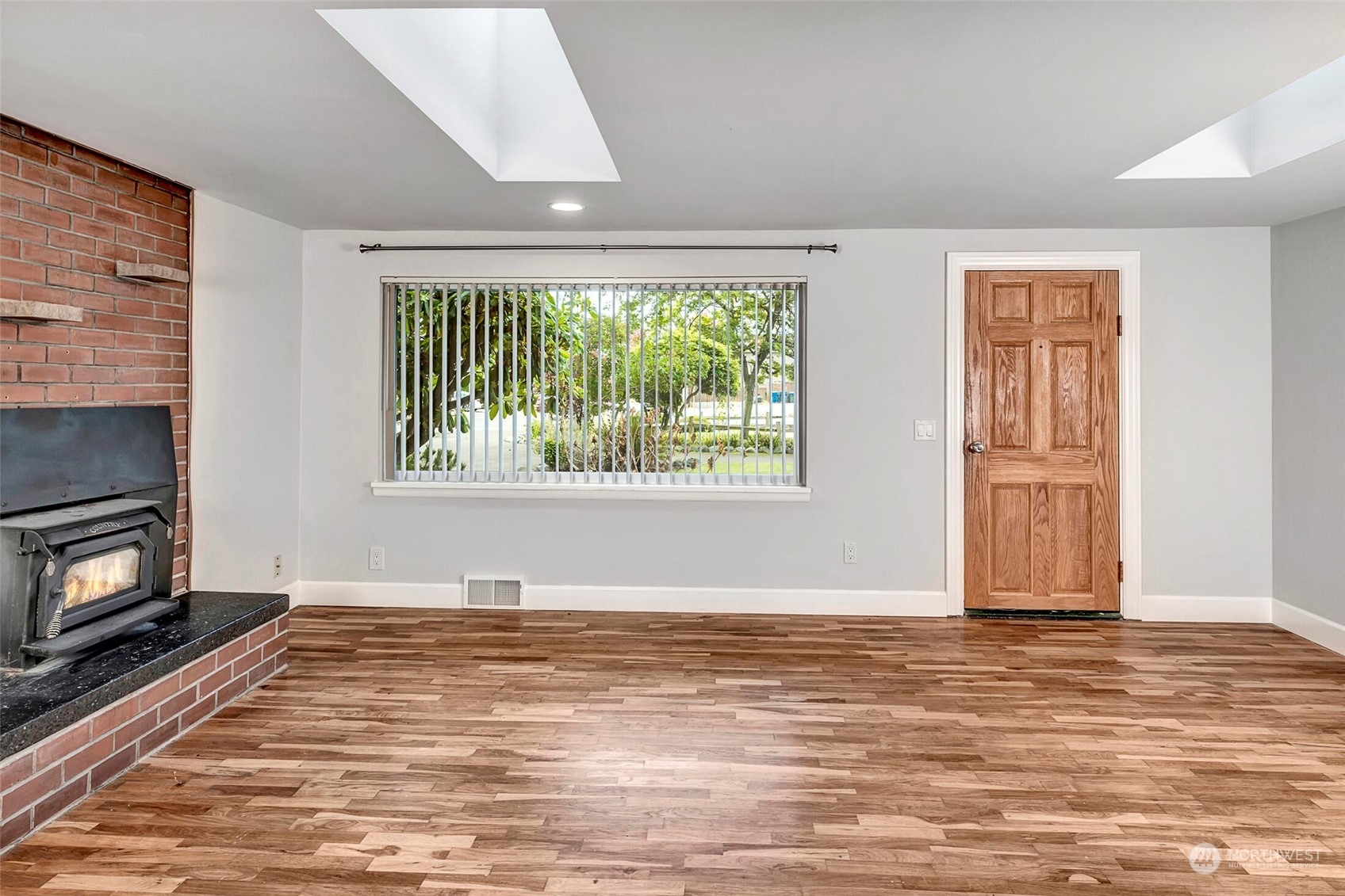 5717 186th Place SW, Lynnwood, WA 98037