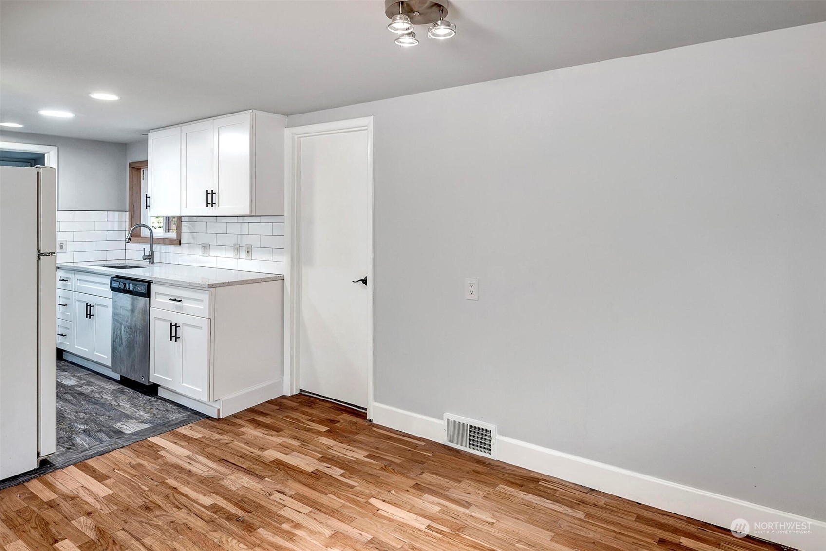 5717 186th Place SW, Lynnwood, WA 98037