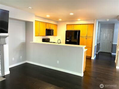 22908 SE 240th Place , Maple Valley, WA 98038 - Photo 3