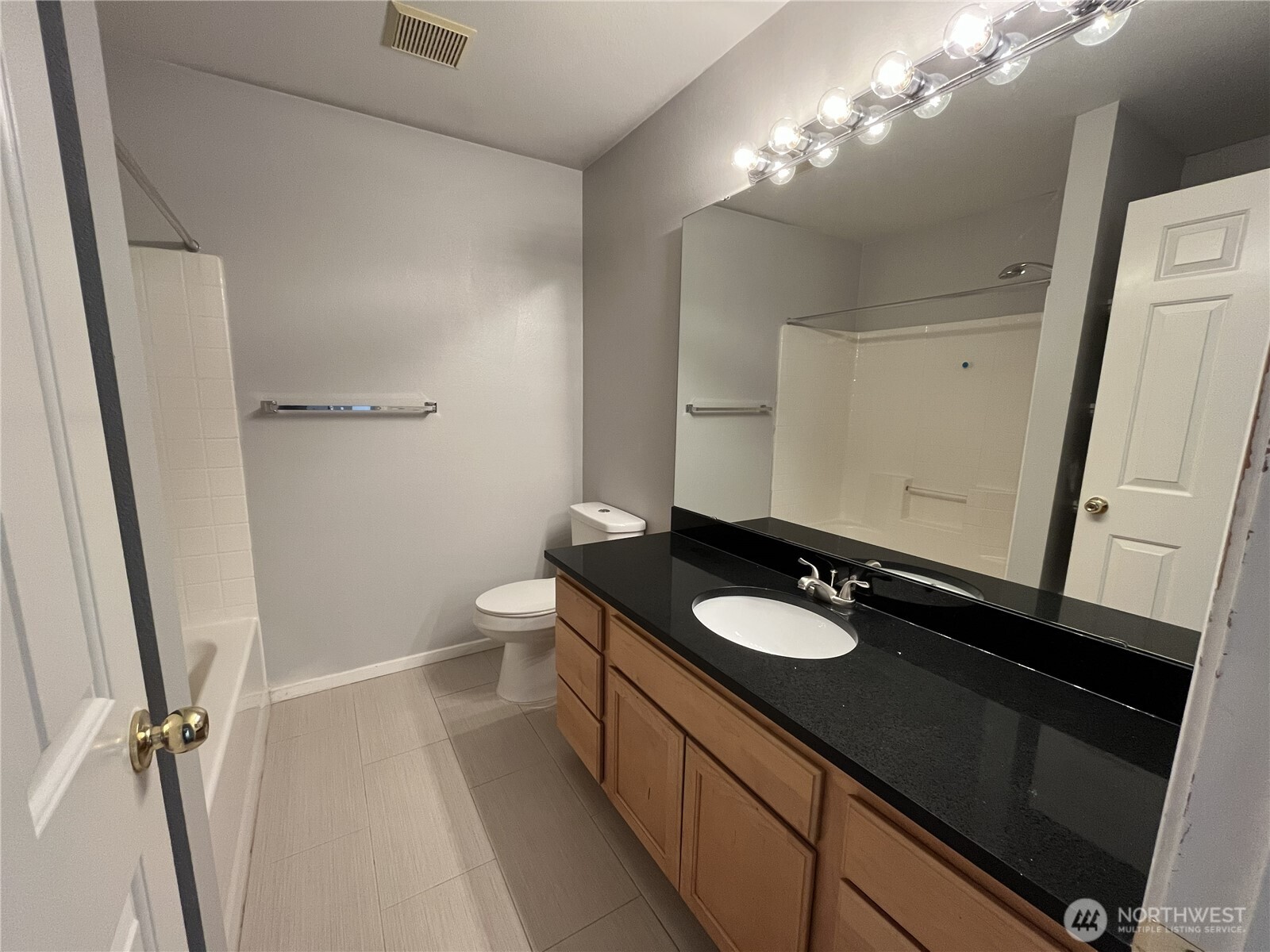 22908 SE 240th Place , Maple Valley, WA 98038