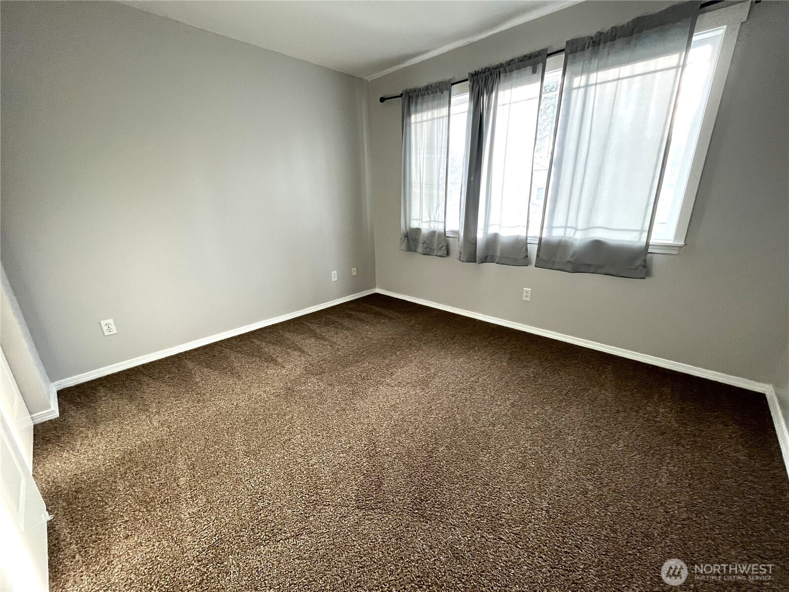 22908 SE 240th Place , Maple Valley, WA 98038