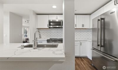 3028 Western Avenue #110, Seattle, WA 98121-1068 - Photo 11
