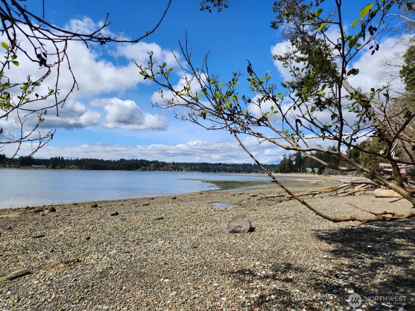 5301 E State Route 302 , Belfair, WA 98528