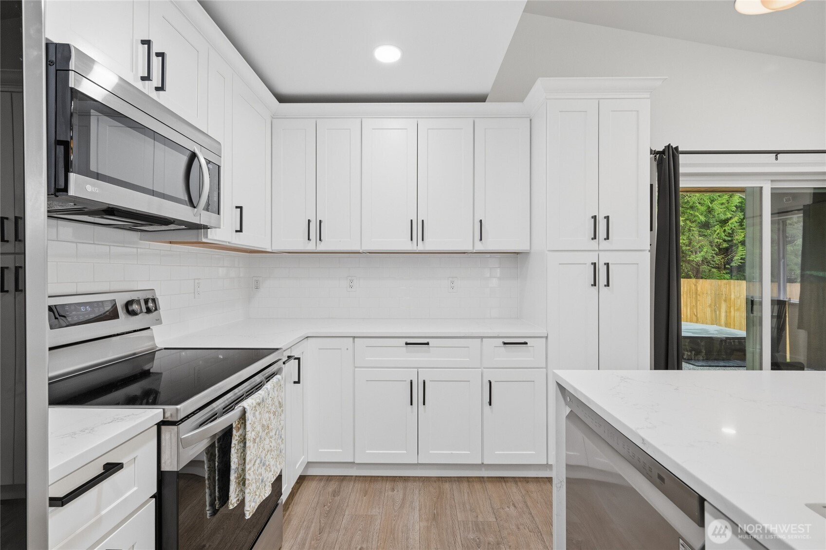 6359 Dardu Road , Maple Falls, WA 98266