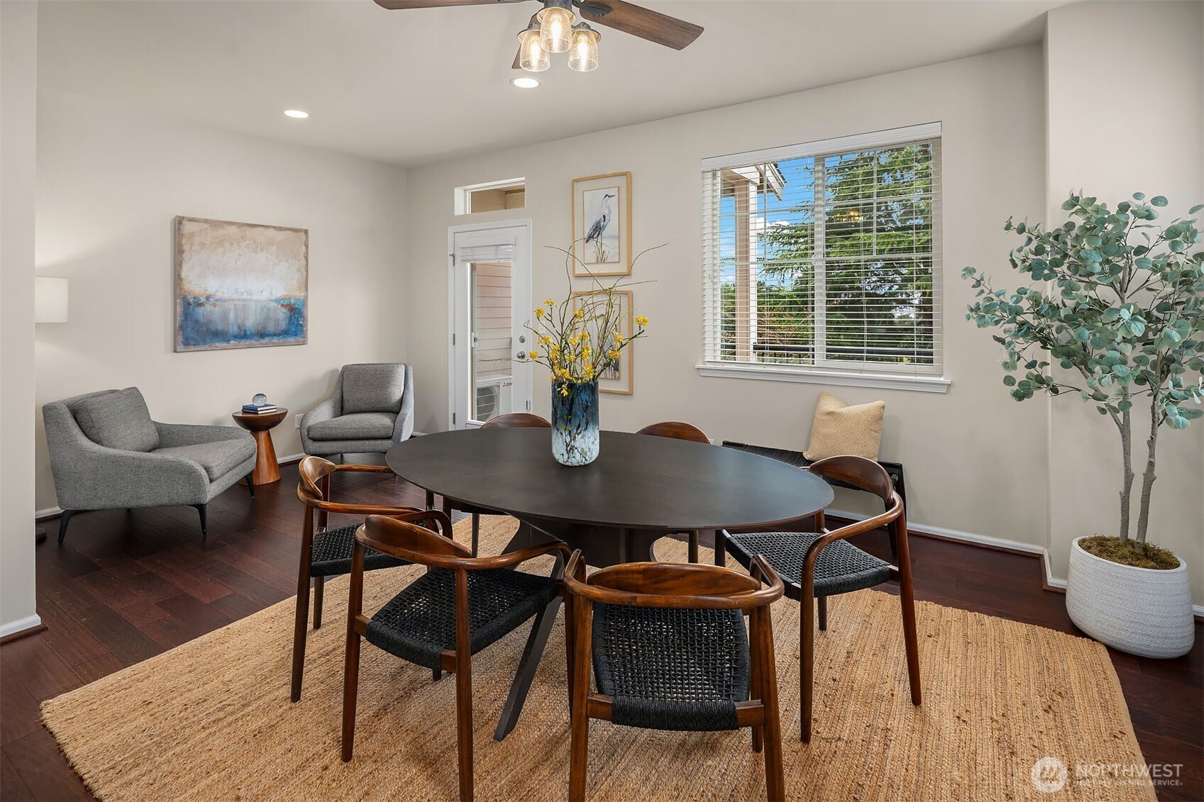 6908 31st Avenue SW, Seattle, WA 98126