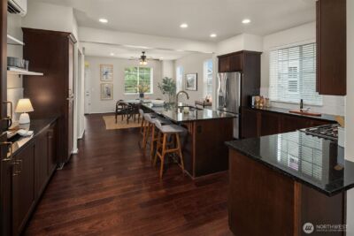 6908 31st Avenue SW, Seattle, WA 98126 - Photo 8