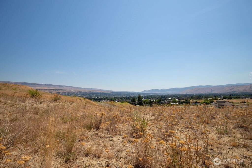 0 Lot 1 Farmstead Lane , Wenatchee, WA 98801