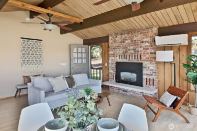 1412 Commodore Place , Freeland, WA 98249 - Photo 3