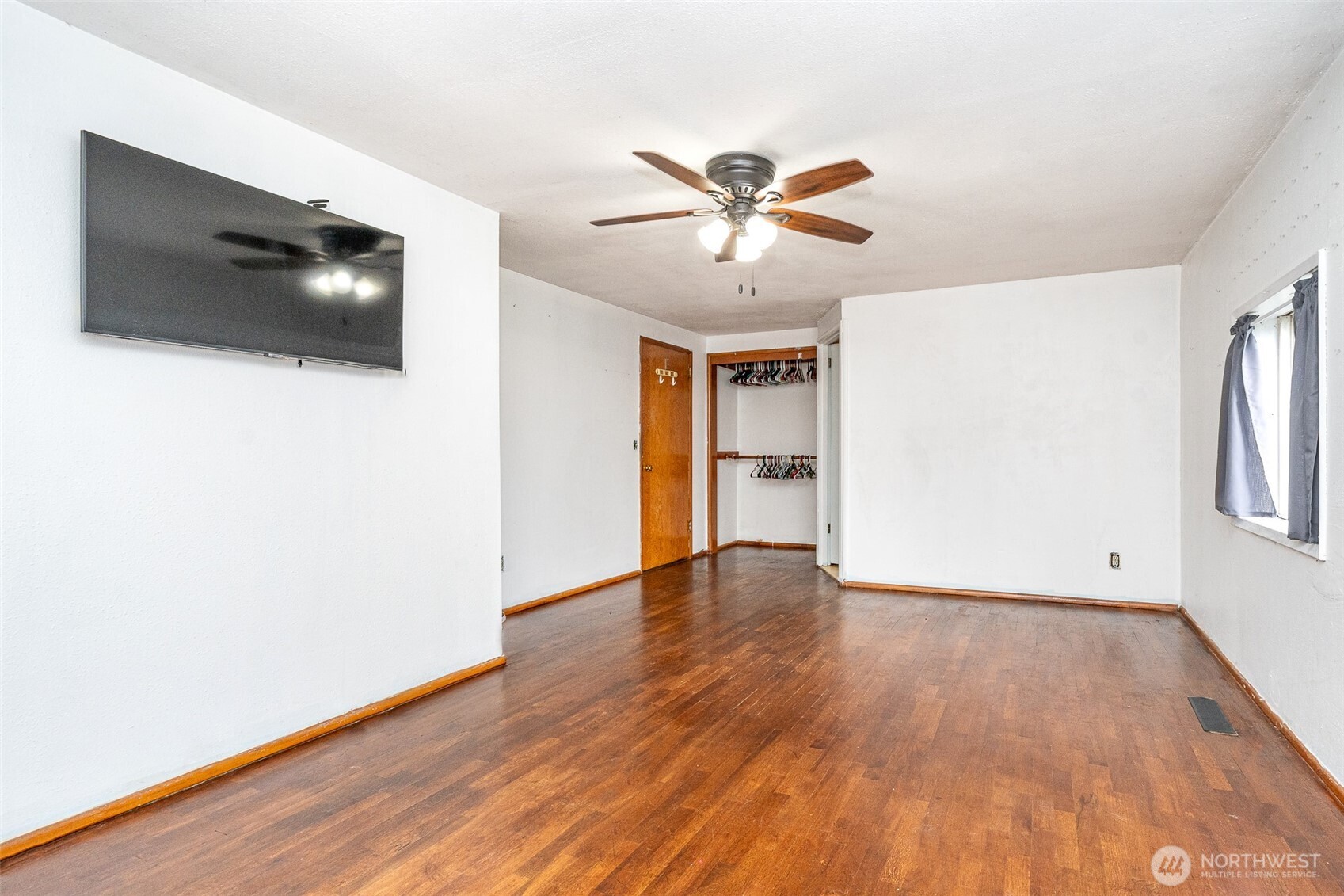 1428 SW Grandview Avenue , Chehalis, WA 98532