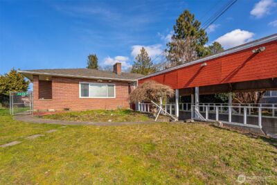 1428 SW Grandview Avenue , Chehalis, WA 98532 - Photo 2