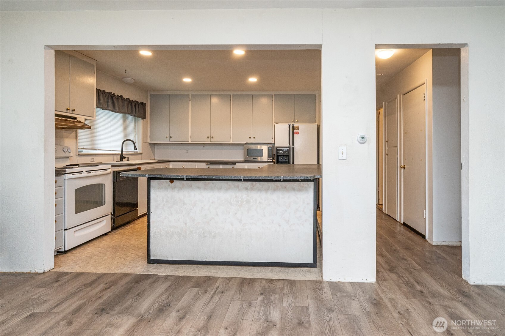 1428 SW Grandview Avenue , Chehalis, WA 98532