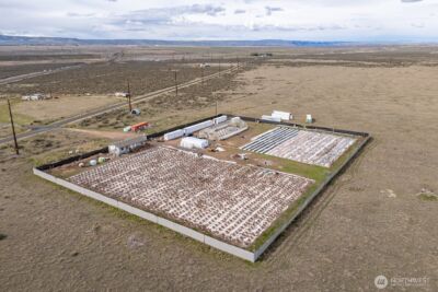 11061 NE Neppel Road , Moses Lake, WA 98804