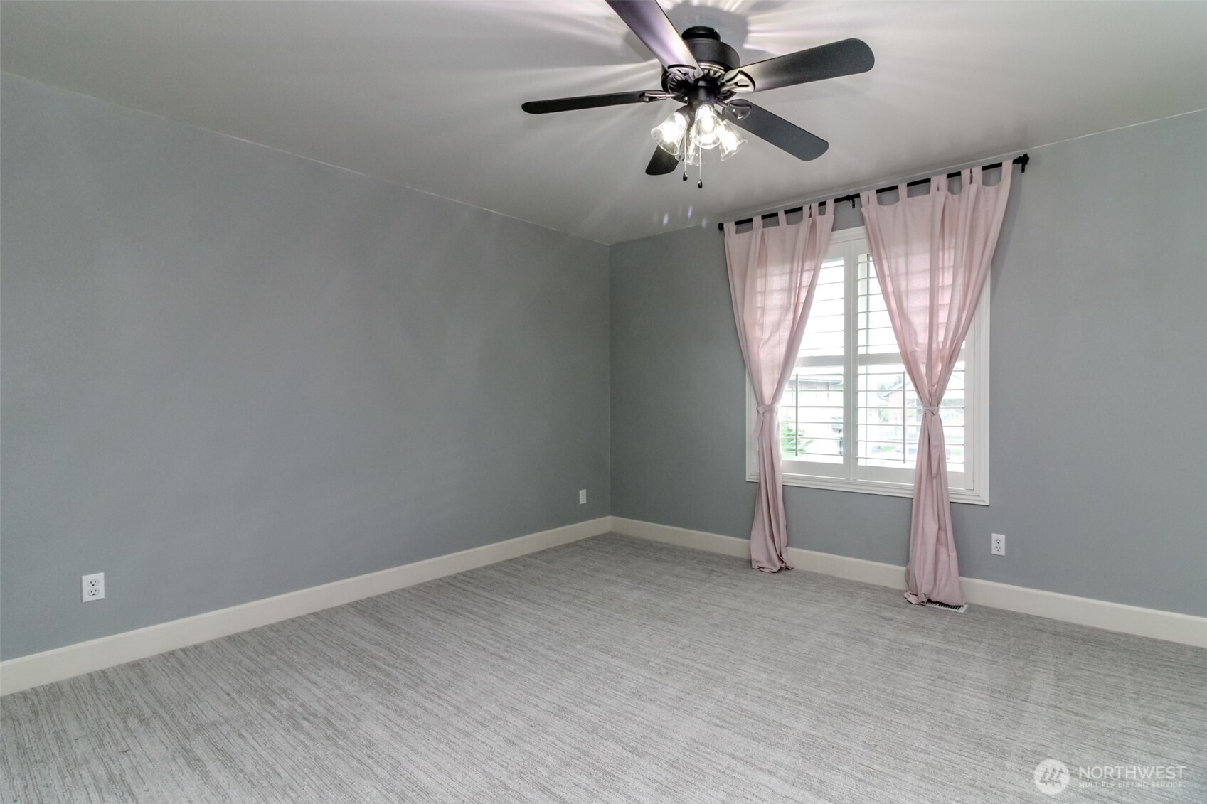 15120 Daffodil Street Ct E, Sumner, WA 98390