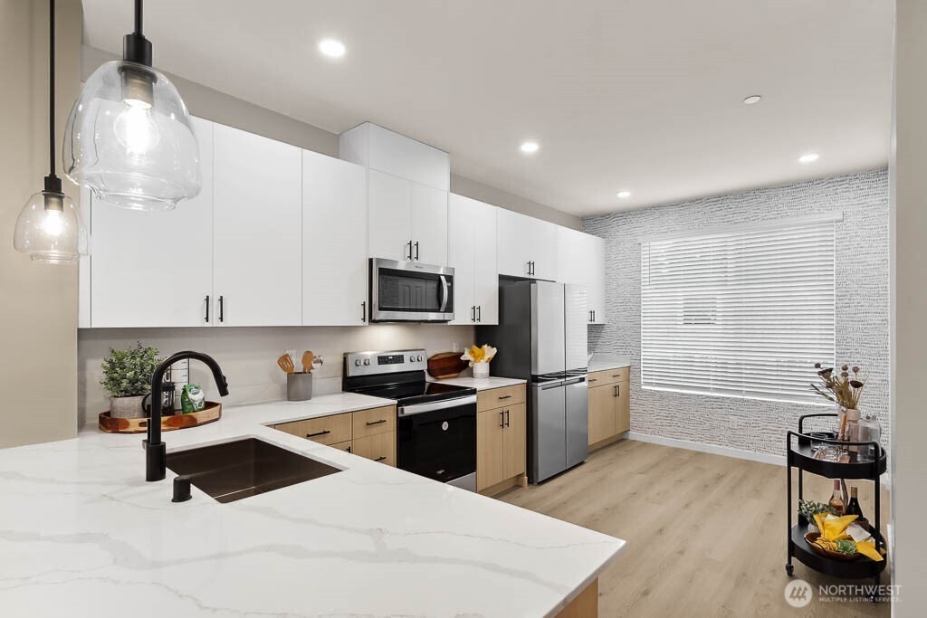 16111 36th Avenue W #K2, Lynnwood, WA 98087