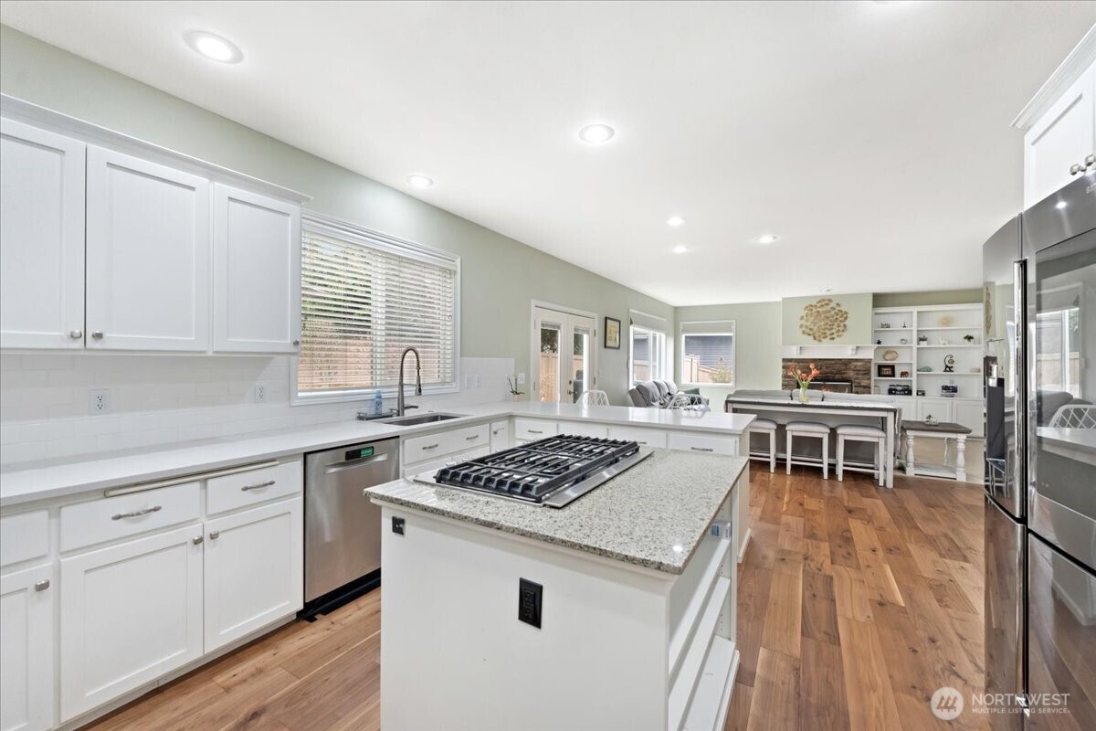 7041 Eagle Lake Drive SE, Snoqualmie, WA 98065