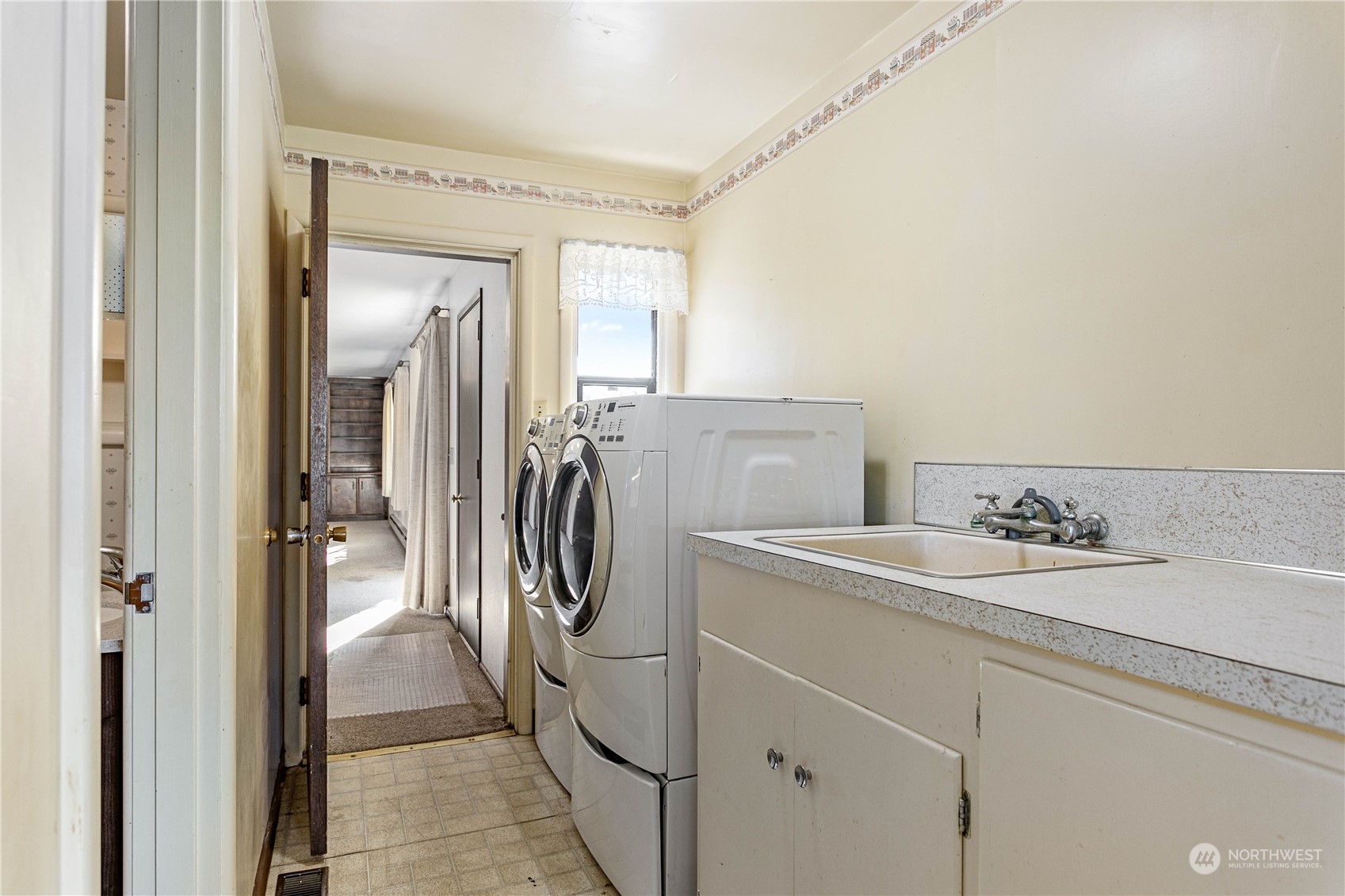 9604 Jackman Road , Lynden, WA 98264