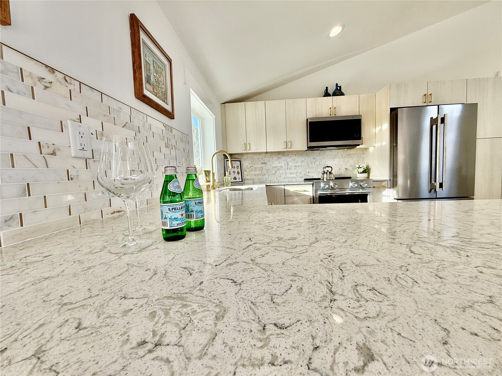 465 Octopus Avenue NE, Ocean Shores, WA 98569