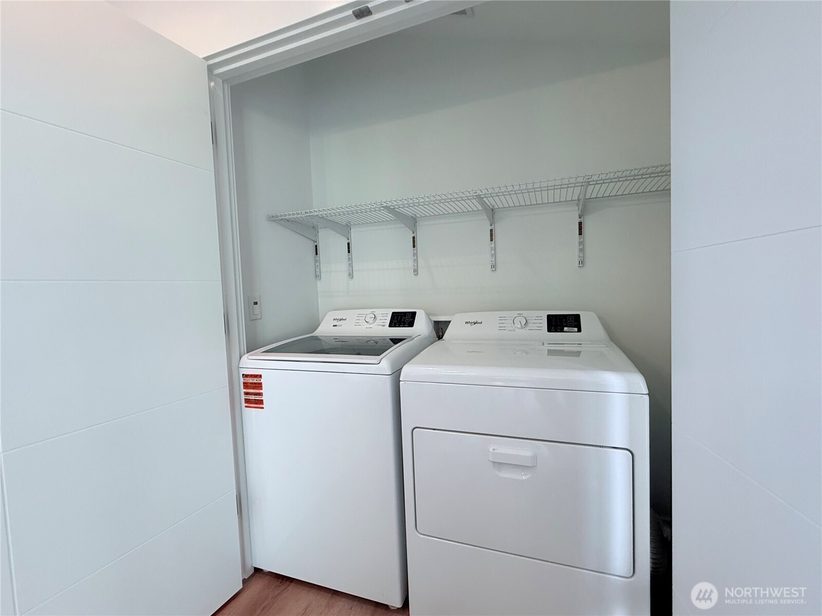 465 Octopus Avenue NE, Ocean Shores, WA 98569