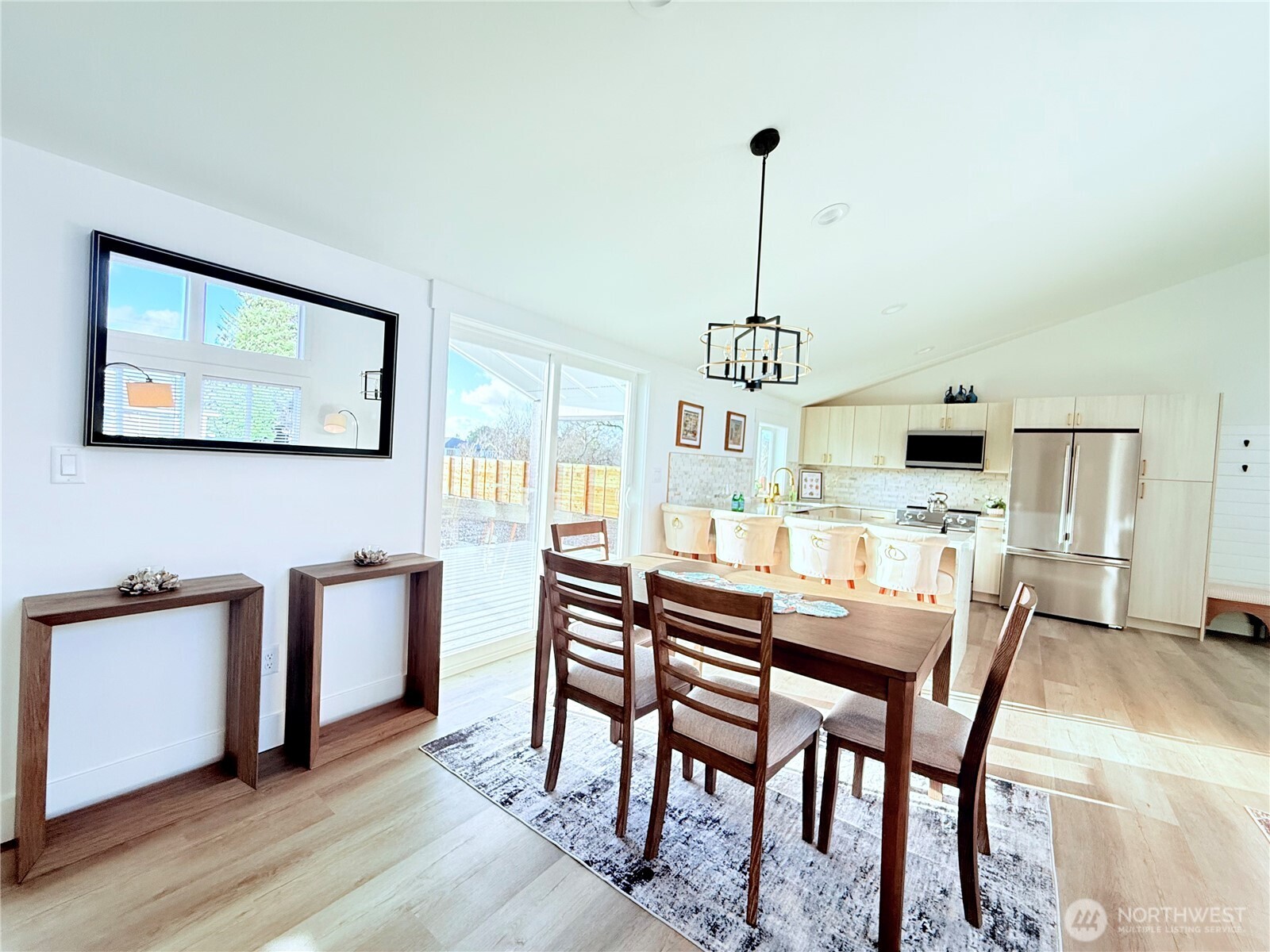 465 Octopus Avenue NE, Ocean Shores, WA 98569