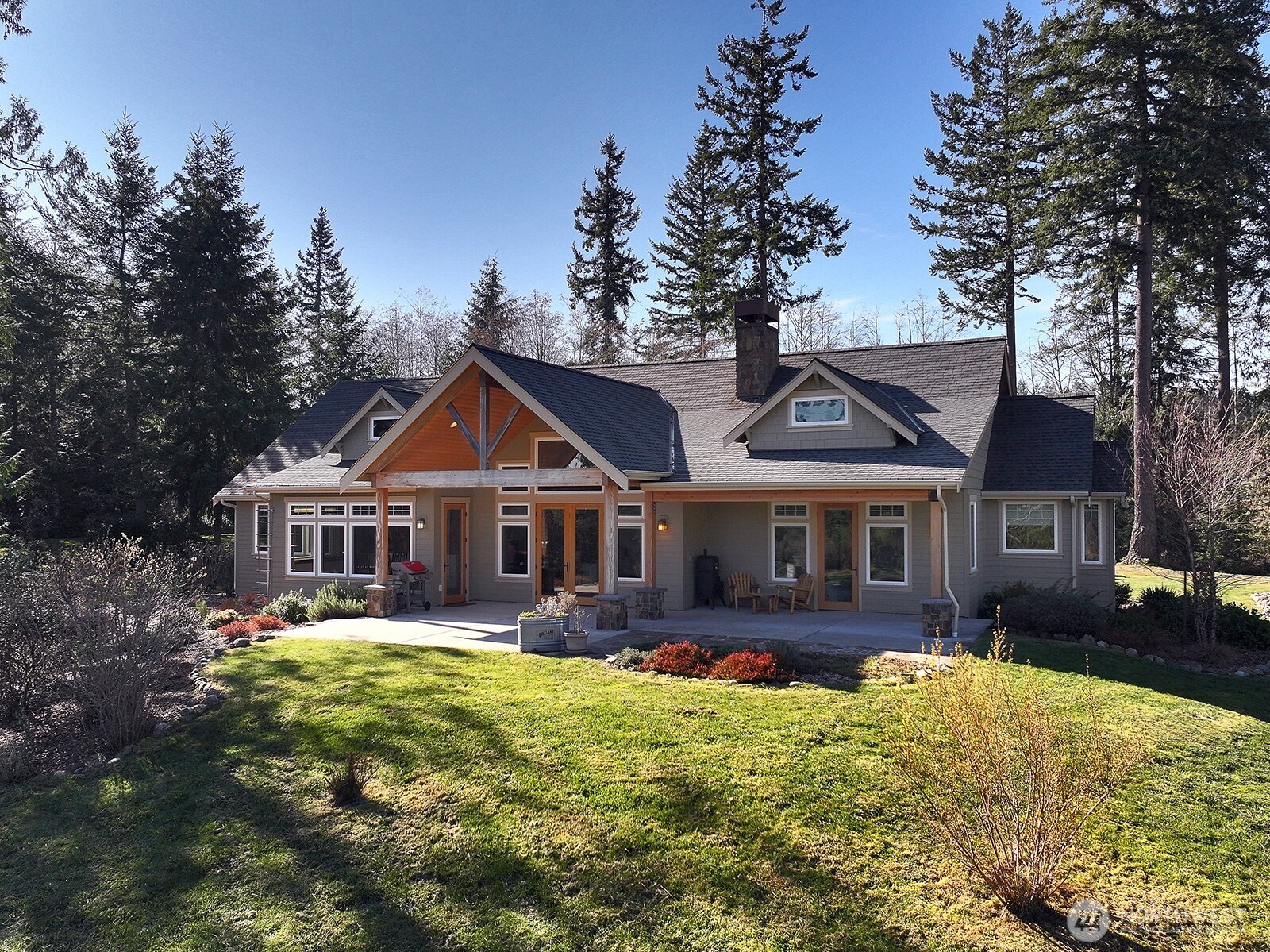 3858 Resort Road , Greenbank, WA 98253