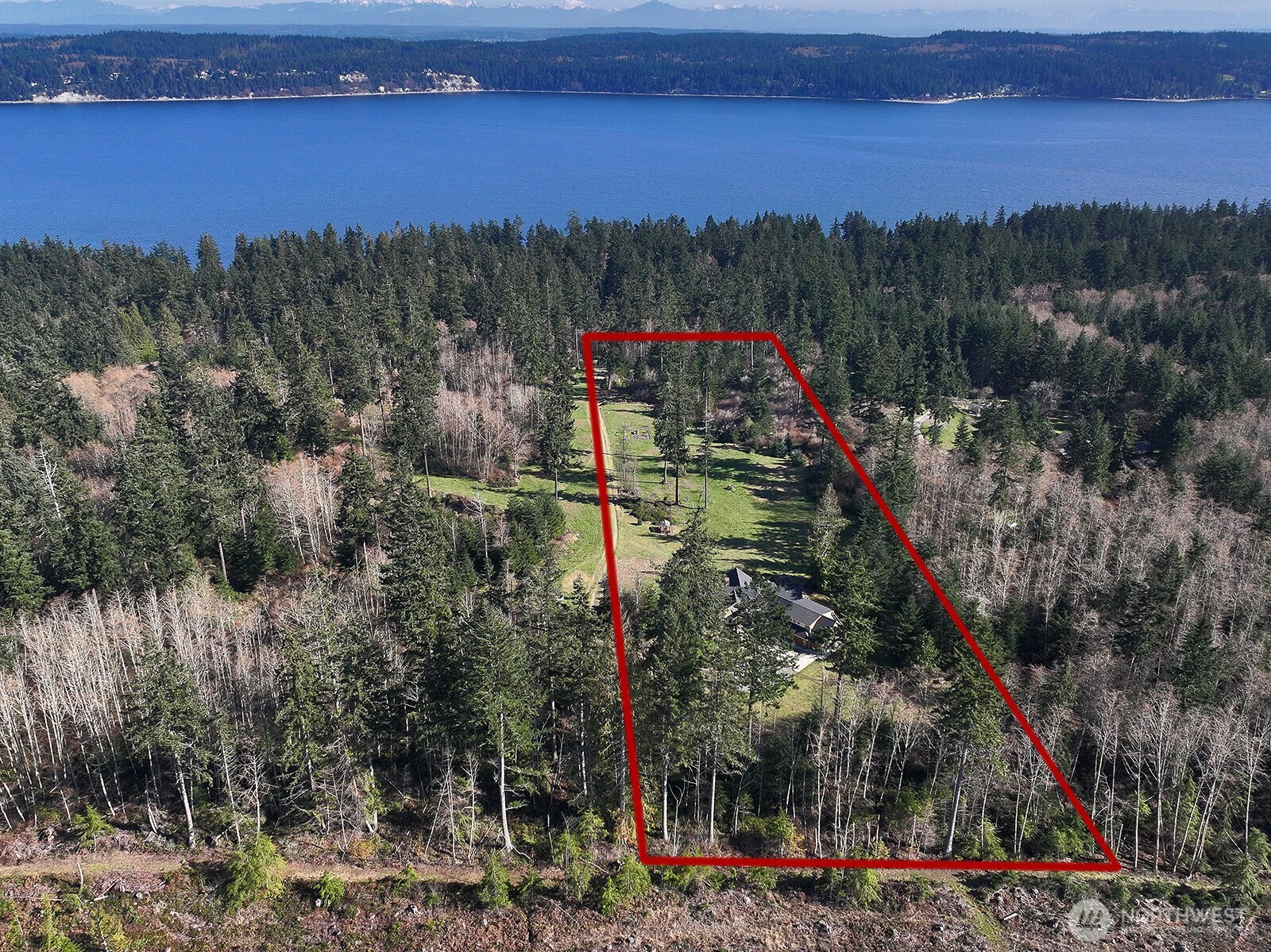 3858 Resort Road , Greenbank, WA 98253