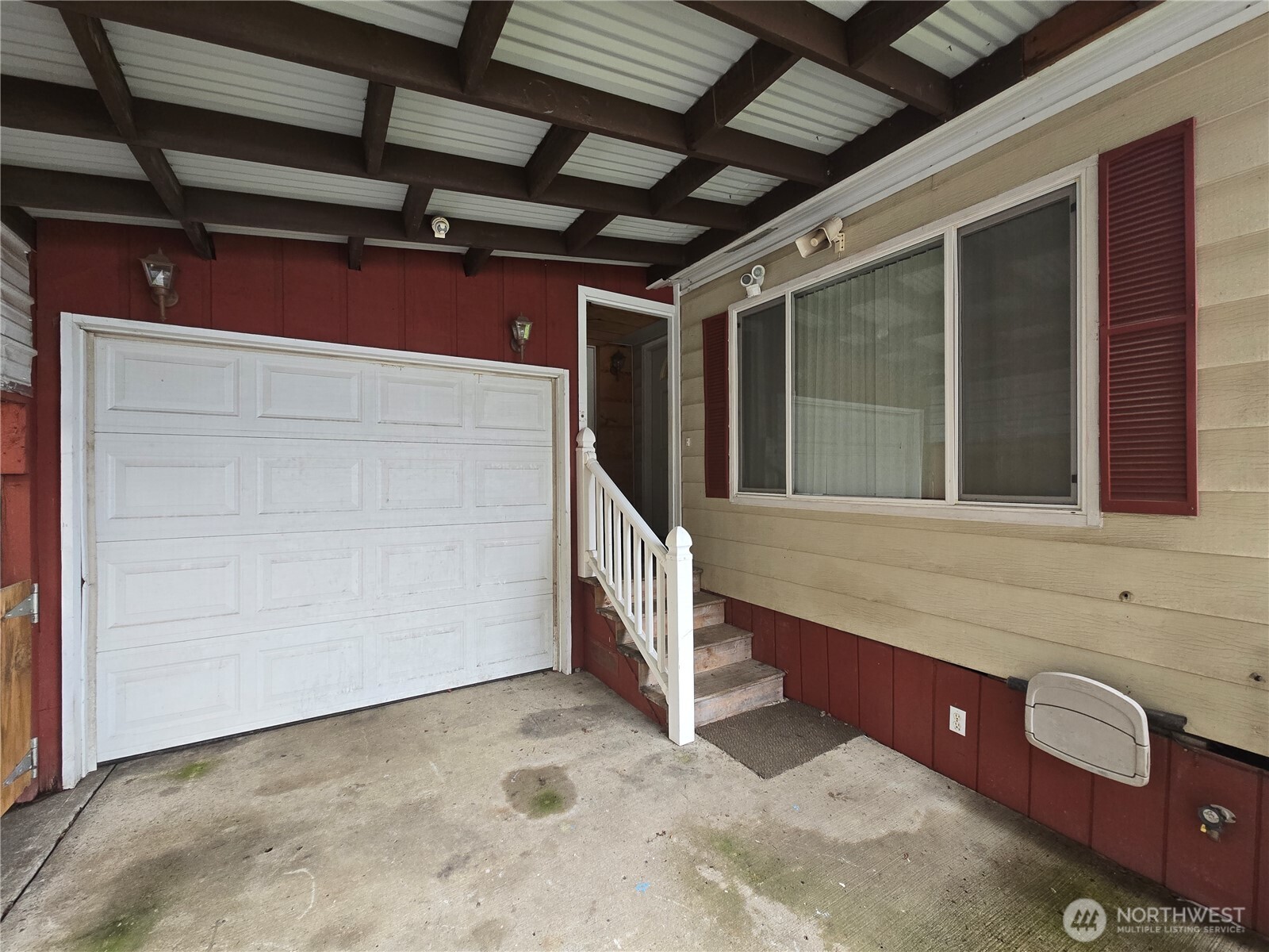 147 E Wood Avenue , Morton, WA 98356