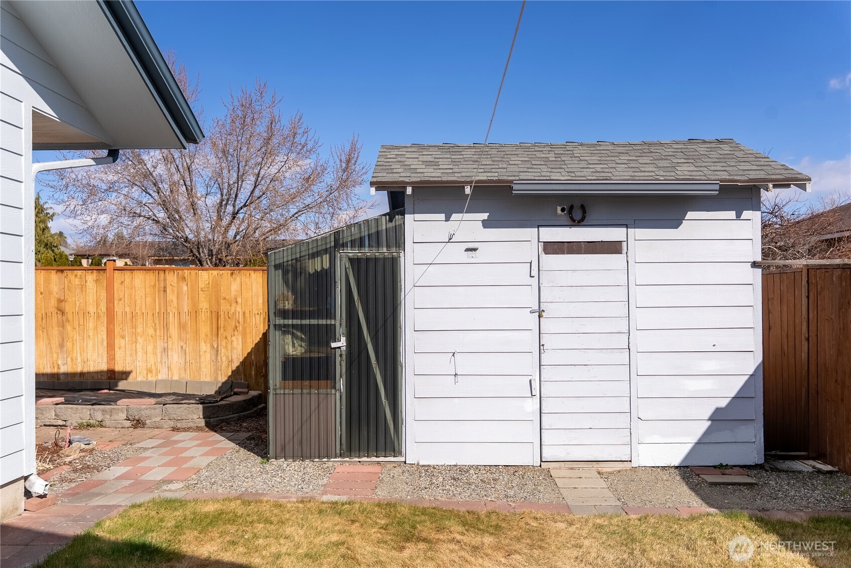 605 Pinyon Place , Omak, WA 98841