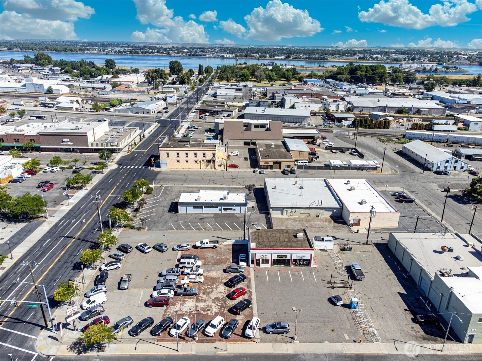 1 E 1st Avenue , Kennewick, WA 99336