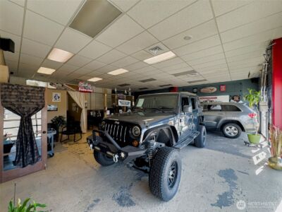 1 E 1st Avenue , Kennewick, WA 99336 - Photo 9