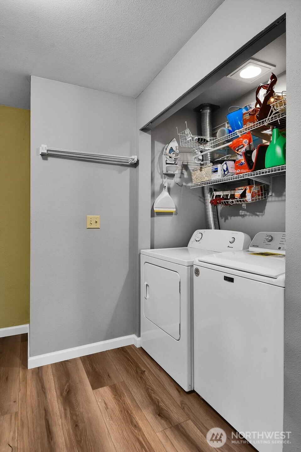 21225 76th Avenue W #A4, Edmonds, WA 98026