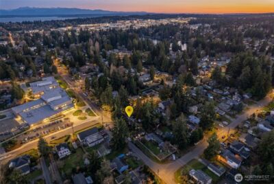 104 NE 120th Street , Seattle, WA 98125 - Photo 2