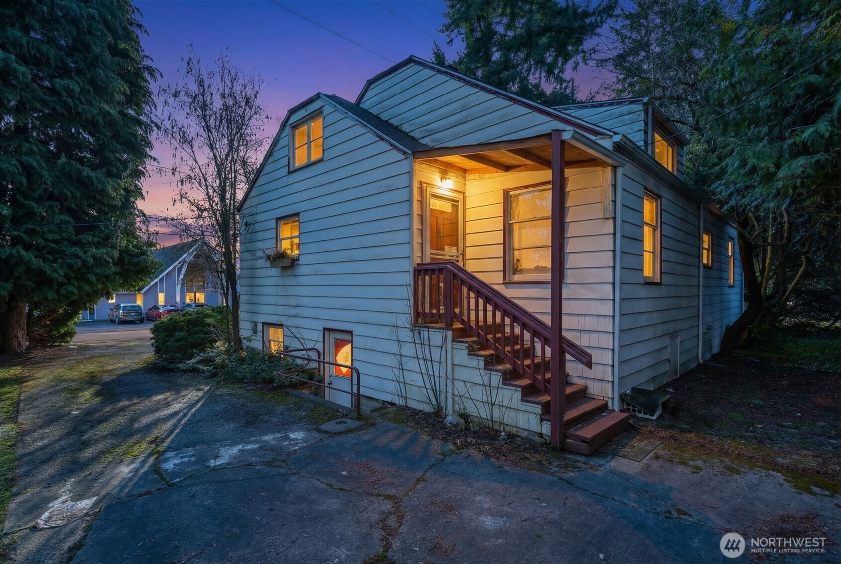 104 NE 120th Street , Seattle, WA 98125