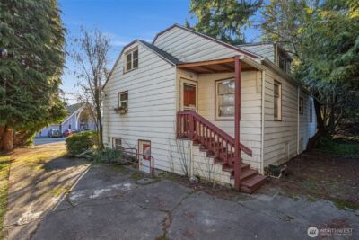 104 NE 120th Street , Seattle, WA 98125 - Photo 10