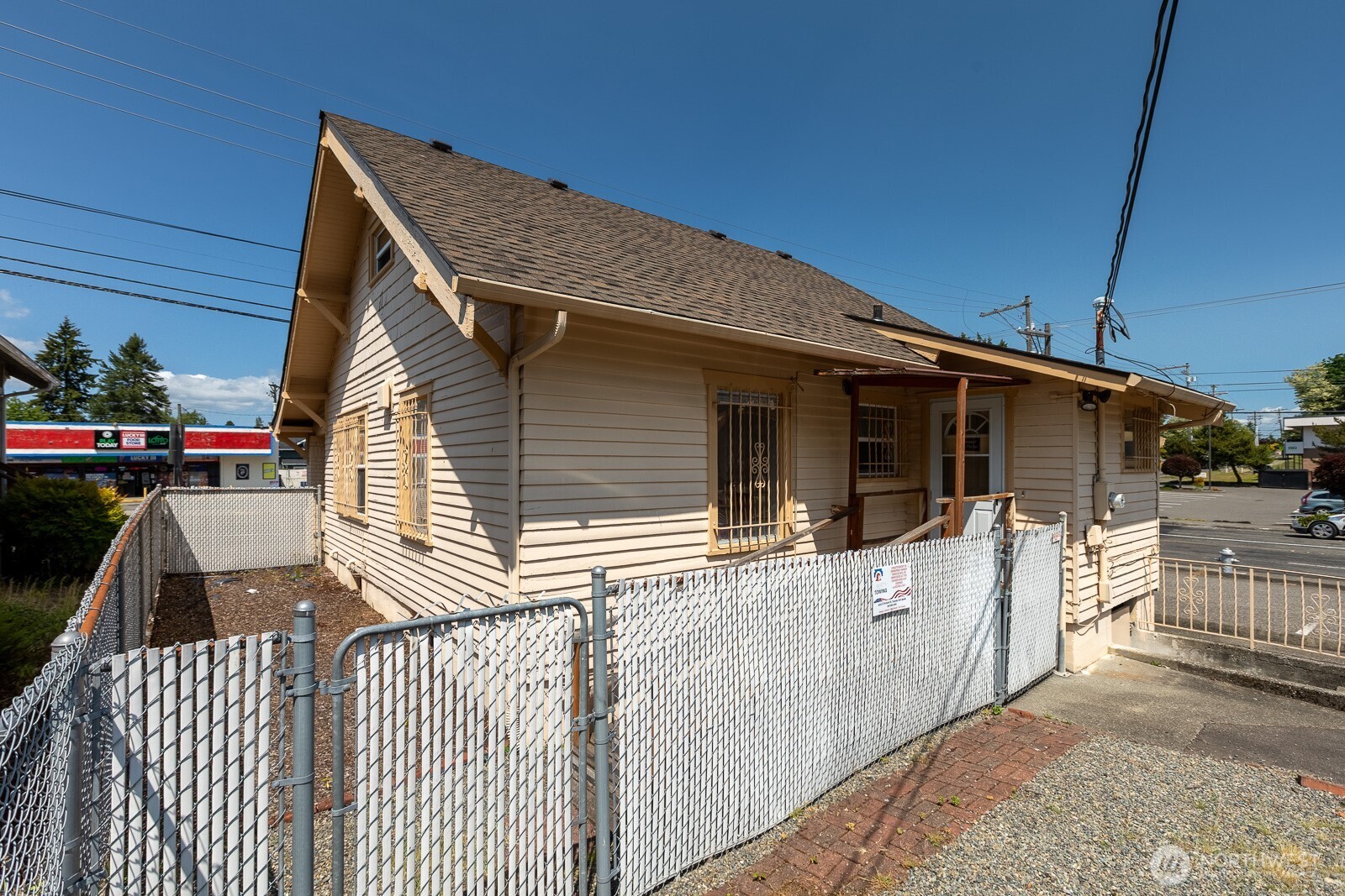 3606 S 12th Street , Tacoma, WA 98405